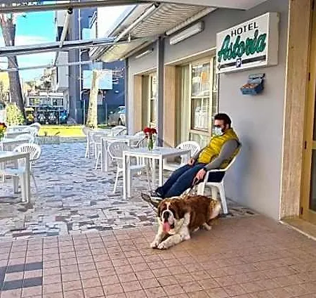 Astoria 호텔 리치오네